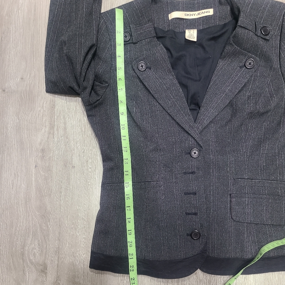 DKNY  Jacket - Picture 8 of 9